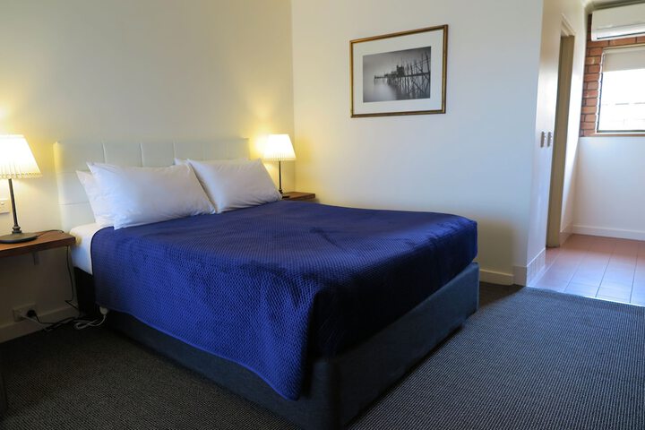 Room 8 of 59