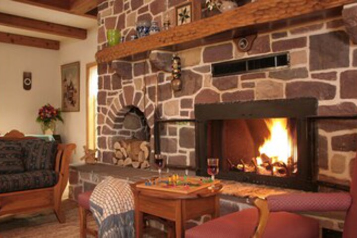 Hotel Interior 9 of 18