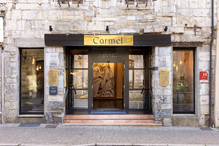 Carmel1643 in Arbois