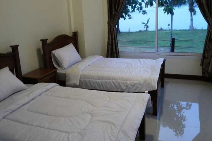 Room 4 of 45
