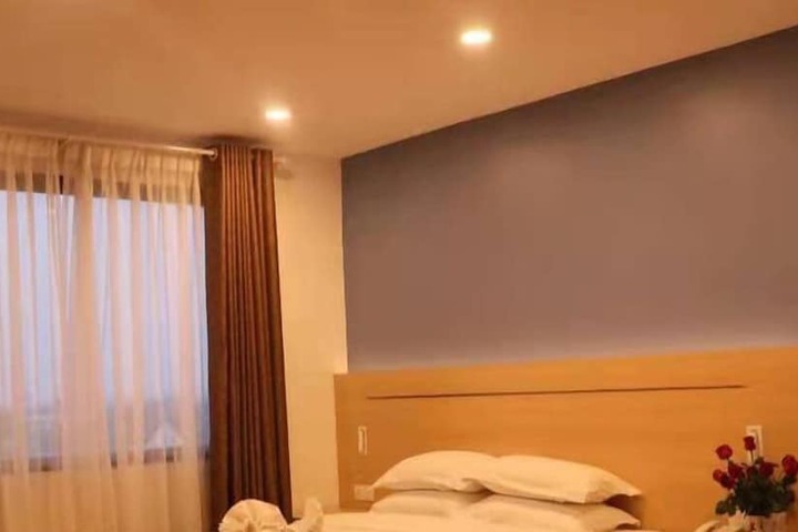 Room 16 of 46