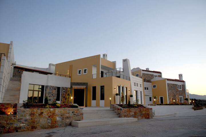 Hotel 78 of 90
