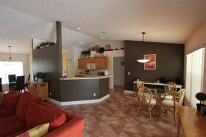 Room 18 of 21