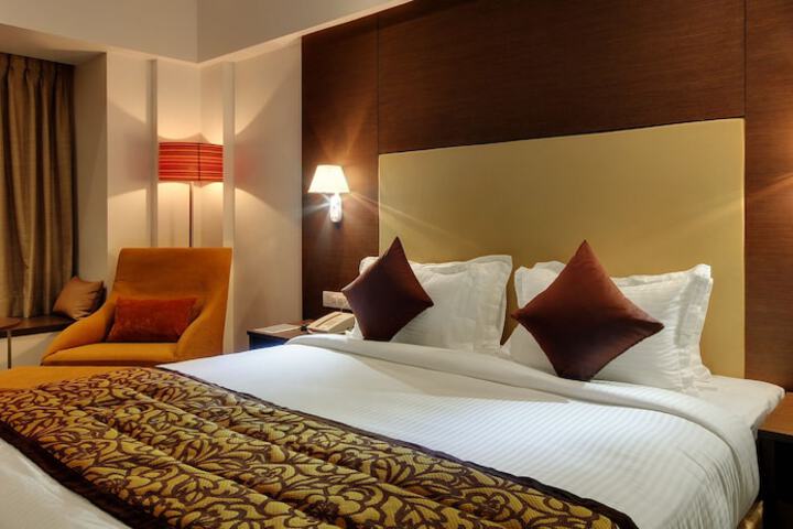 Room 14 of 52