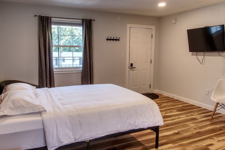 Comfort Studio 1 Queen Bed (20 of 20)