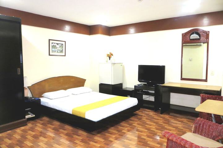 Room 13 of 44