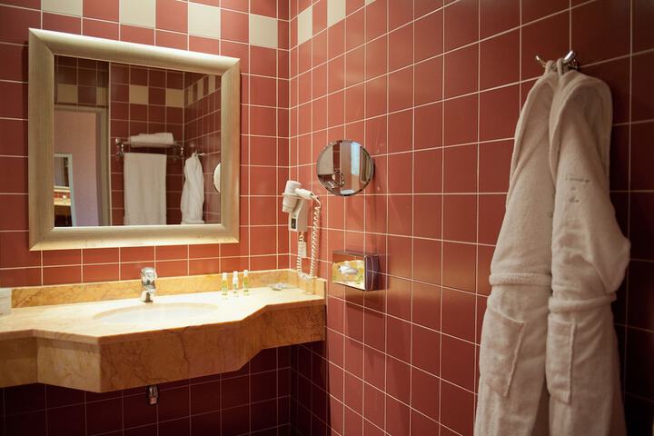 Clean Restrooms