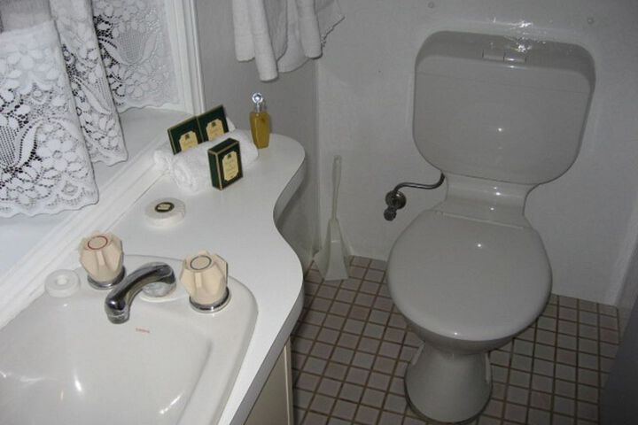 Room 97 of 177