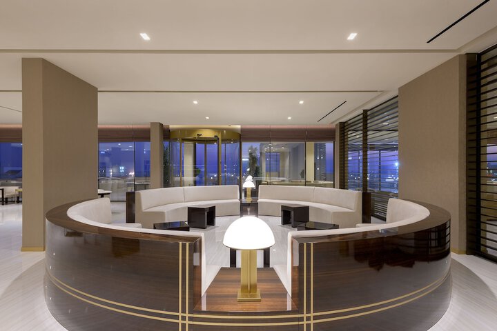 Hotel Interior 9 of 78