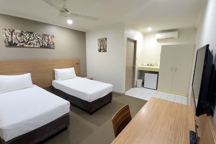 Room 17 of 89
