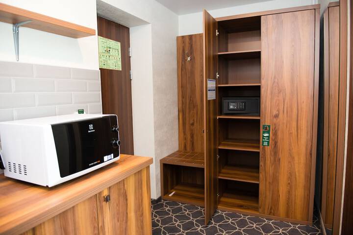 Room 25 of 50