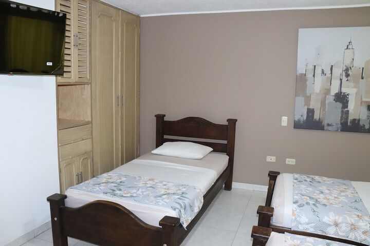Room 14 of 31