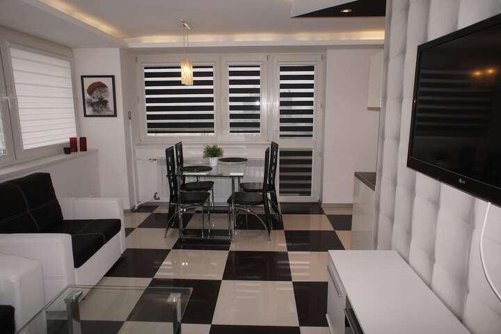 Dining Photos