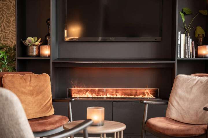 Lounge 57 of 65