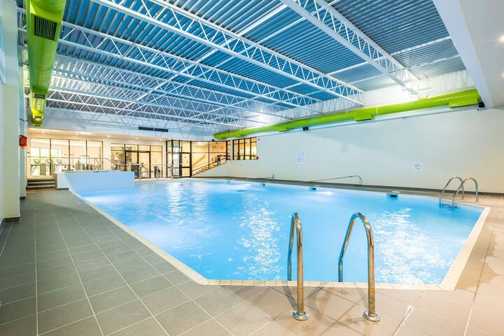 Pools & Facilities