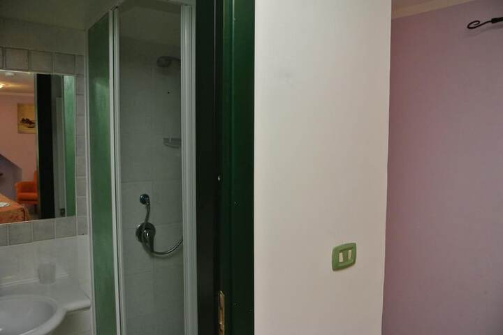 Room 30 of 45