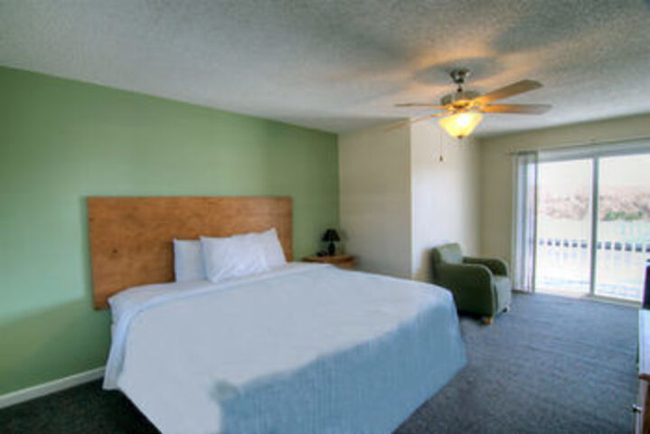 Room 40 of 62