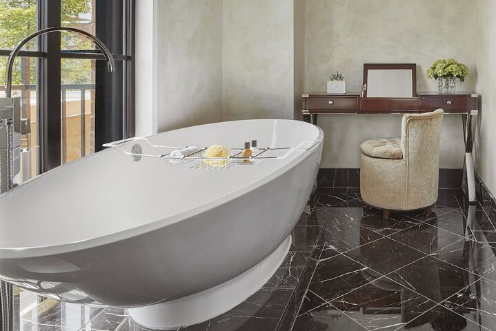 Hotel Interior 4 of 56