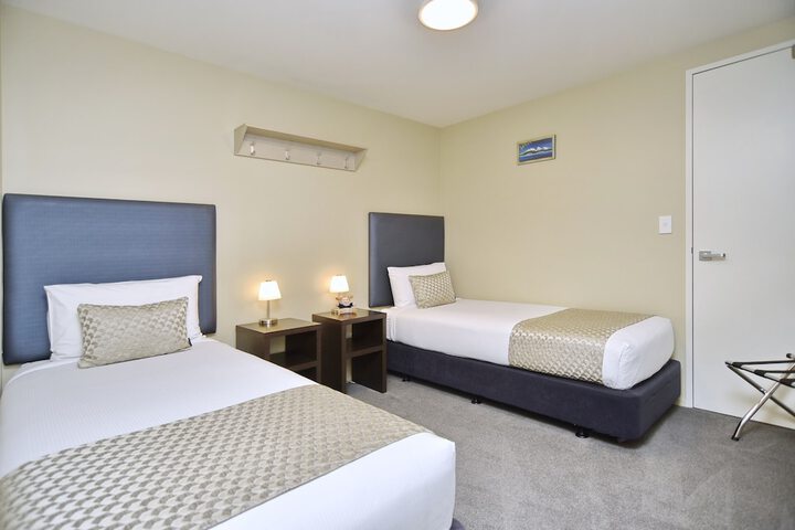 Room 55 of 196