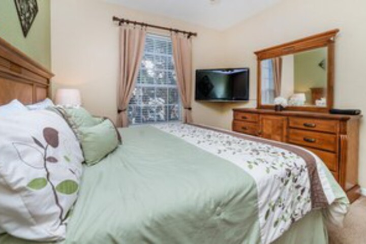 Room 26 of 29