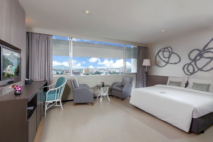 Room 9 of 70