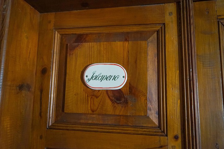 Room 13 of 39