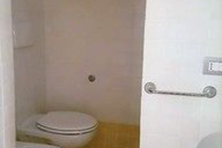 Room 7 of 91
