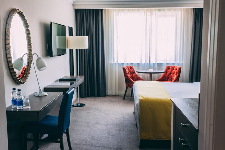 Room 11 of 47