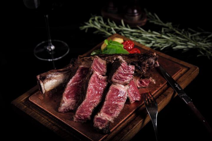 Dining 88 of 140