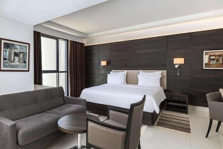 Room 13 of 47