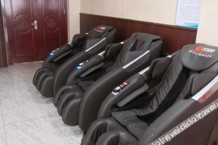 Zhangjiakou Tujia Business Hotel