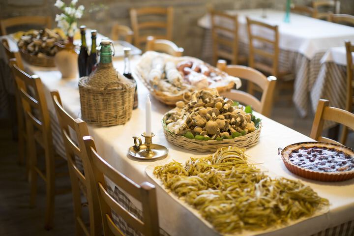 Dining 109 of 153