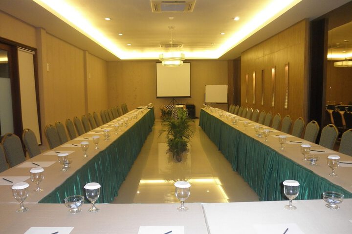 Meeting 24 of 33