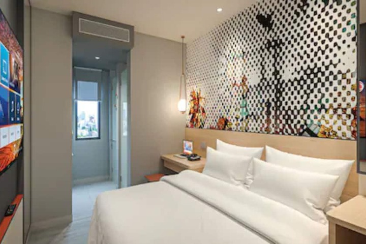 Go Hotels Plus Naga