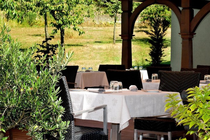 Terrace/Patio 36 of 38