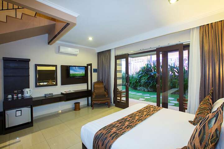 Room 7 of 50