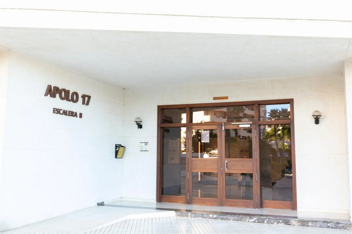 Exterior of Homeincalpe Apolo XVII 2 22 64