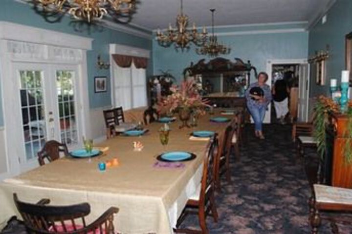 Breakfast/Coffee Service 3 of 25