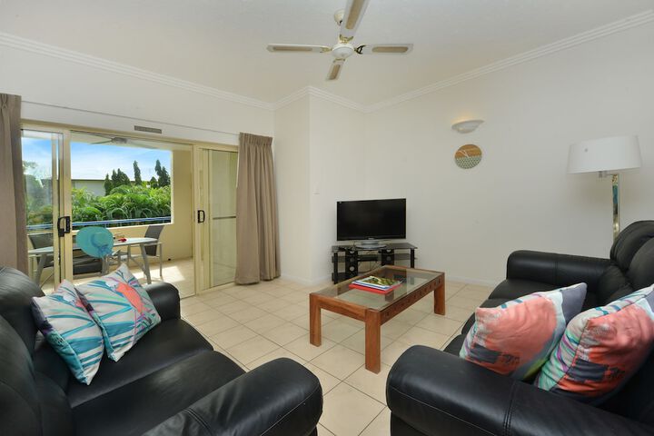 Room 40 of 72