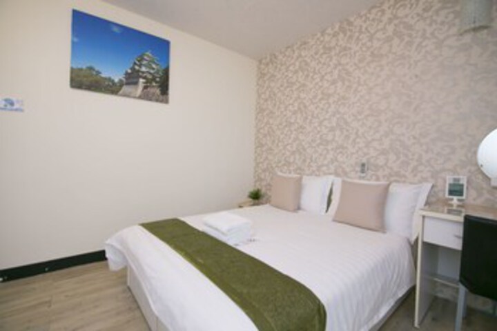 Room 34 of 35