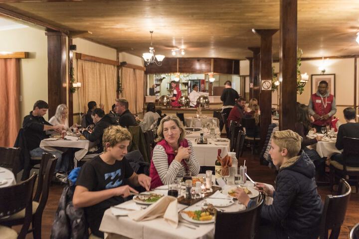 Dining 11 of 18