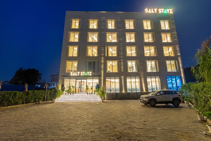 Exterior of Saltstayz Premier - Manesar & Sector 86