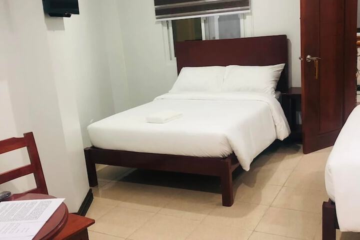 Room 10 of 29