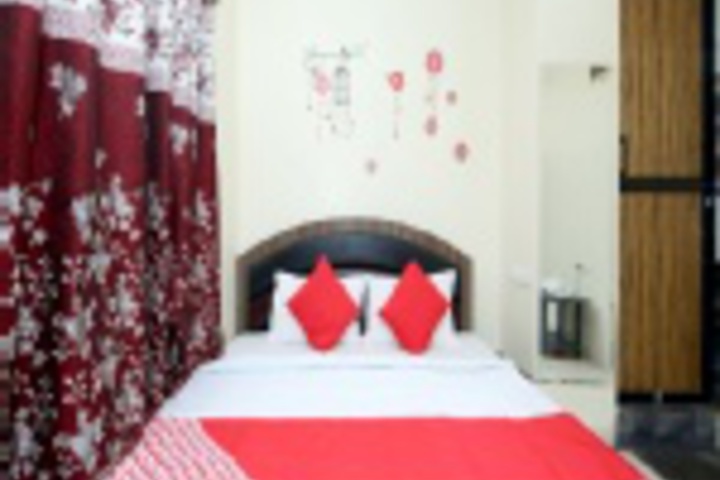 Room 324 of 407