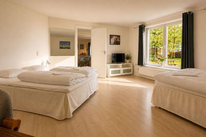 Room 9 of 41