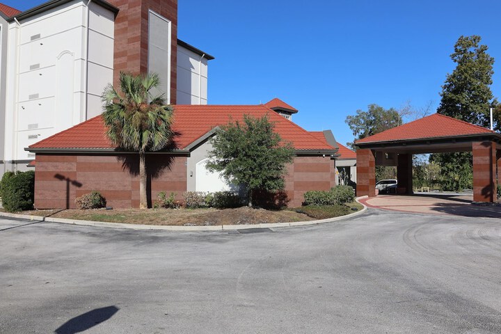 Hotel 141 of 154