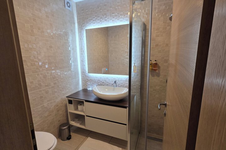 Room 14 of 53