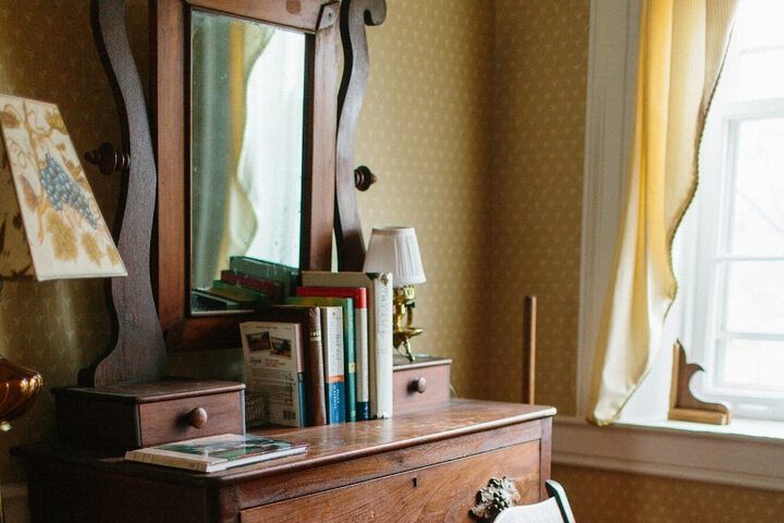 Room 12 of 66