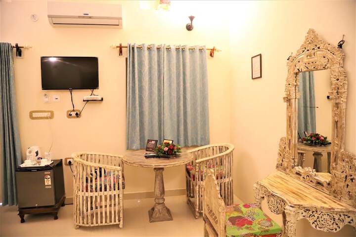 Room 30 of 97
