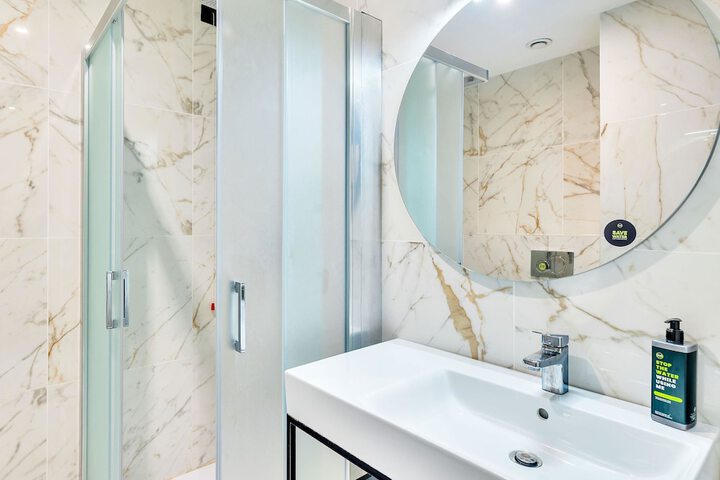 Bathroom Interior Photo